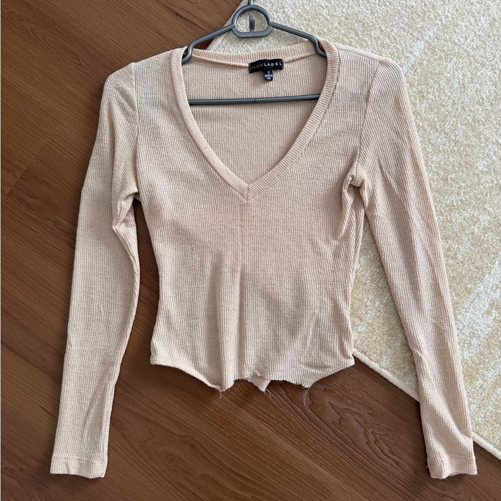 JLUXLABEL Cream V-Neck Long Sleeve Top